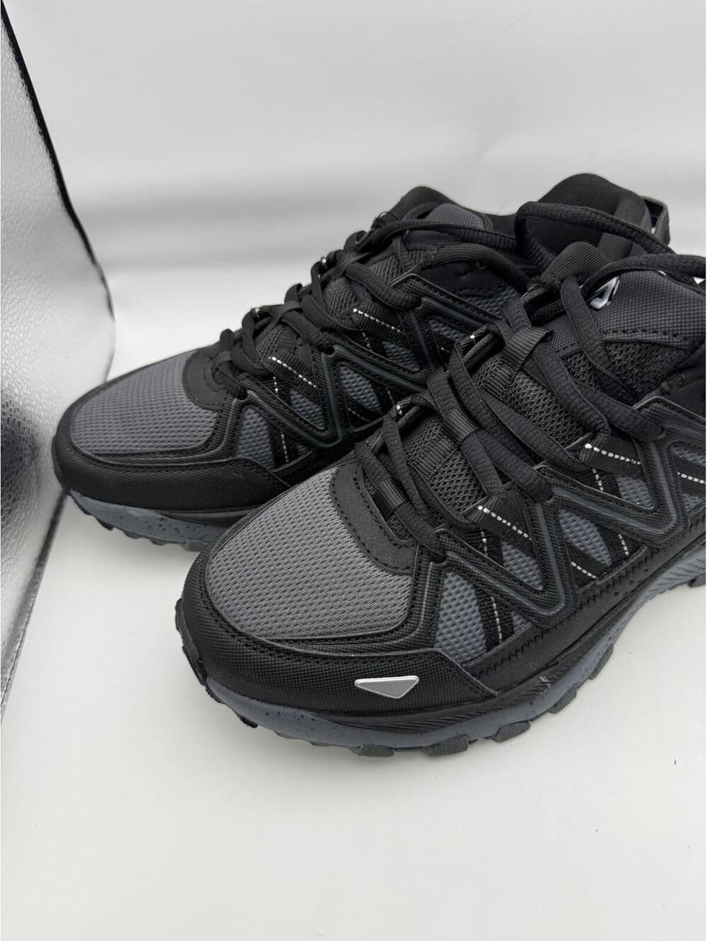 FILA Men's Trail Running Shoes Black and Gray 7.5